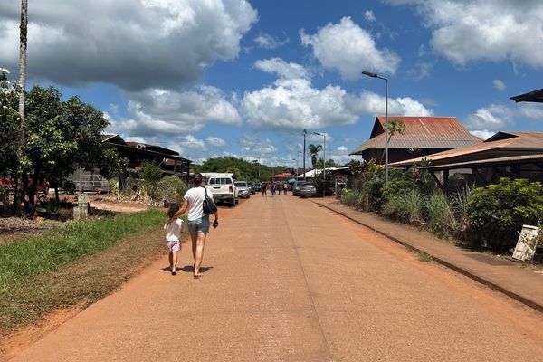 guyane-cacao-village-hmong-artisanat-marche-tourisme (1) 600x400