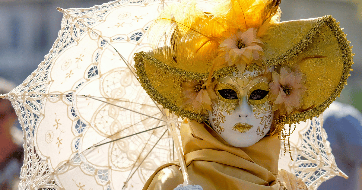 Experience the French Guiana Carnival at your own pace!