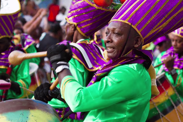 grande parade kourou carnaval location voiture guyane - credit Alexandre RUTECKI