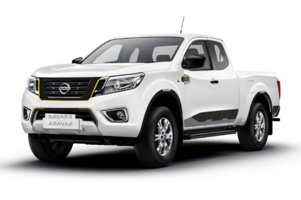 Car Rental French Guiana - Europcar Guyane - NISSAN NAVARA FPMD V2