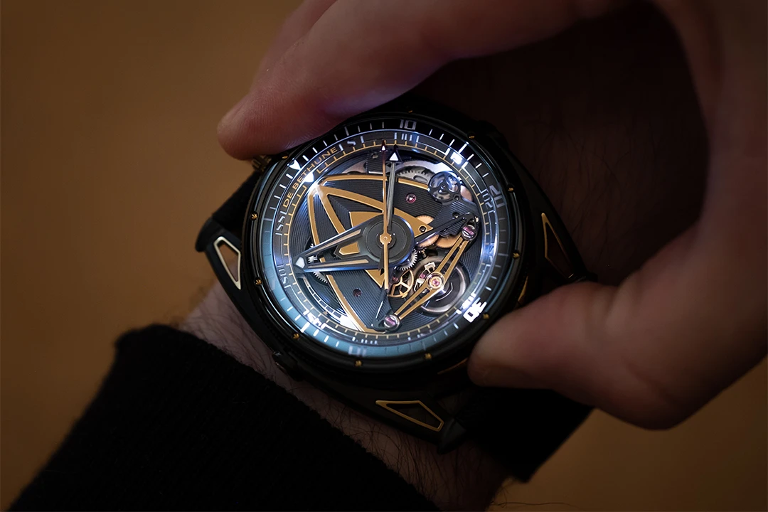 De Bethune in Black and Gold