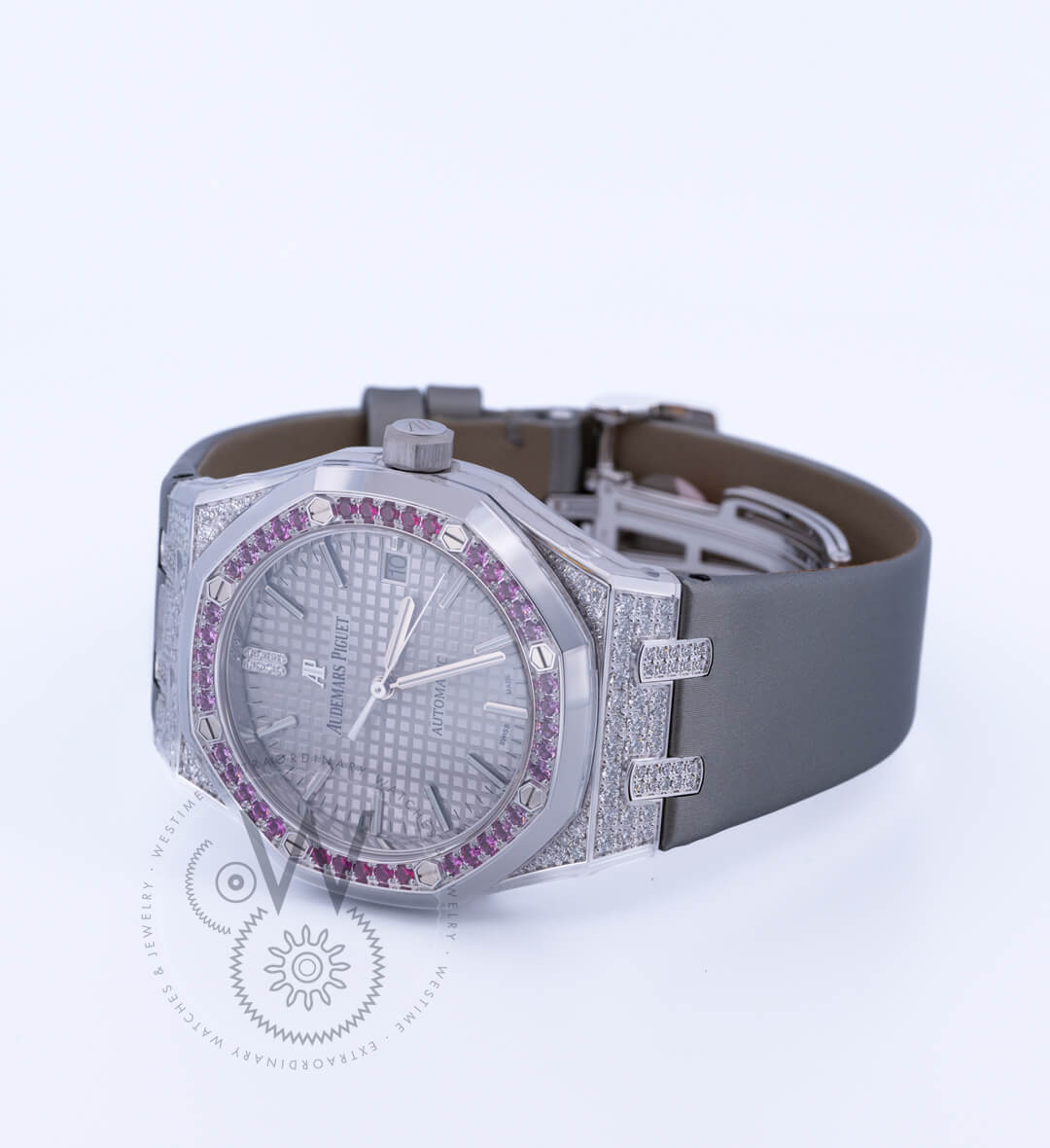 Audemars Piguet Royal Oak Selfwinding, 37mm White Gold Diamond set