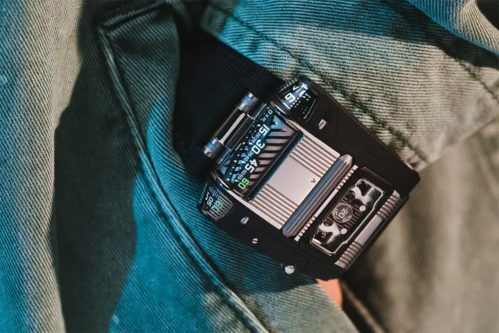 URWERK UR-111C Two-Tone (TT) black PVD and brushed steel