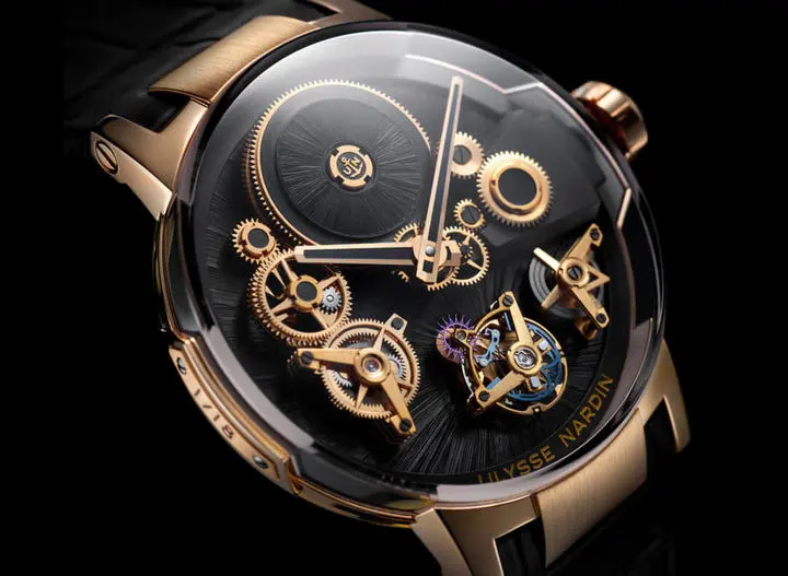 Ulysse Nardin’s Executive Tourbillon Free Wheel deep blue aventurine dial