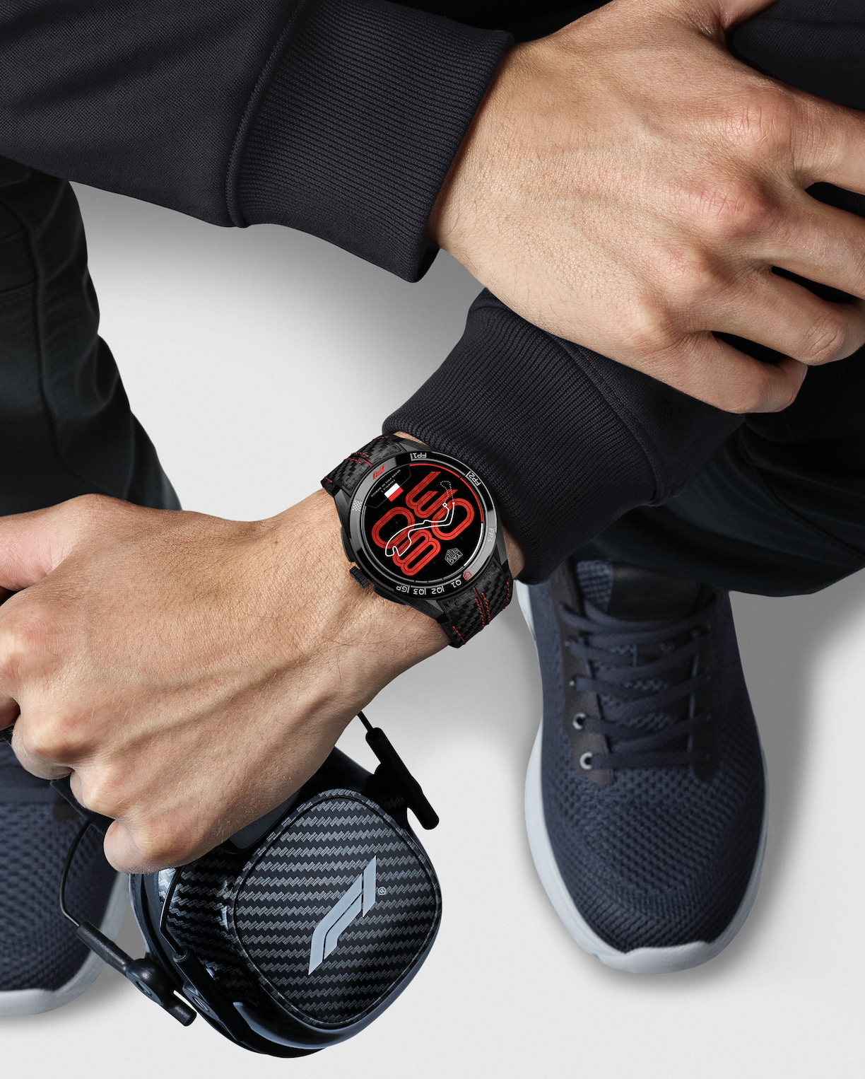 TAG Heuer introduces the Connected Calibre E5 45mm X Formula 1 TAG Heuer introduces the Connected Calibre E5 45mm X Formula 1