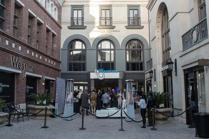 HYT celebrates Liquid Time at Westime