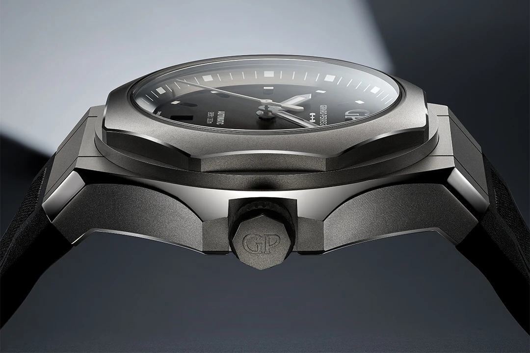 Girard-Perregaux Laureato Absolute Ti 230