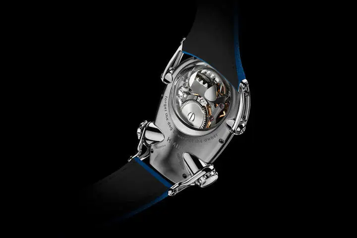 MB&F Horological Machine N°10 ‘Bulldog’ grade 5 titanium body with blue “eyes”