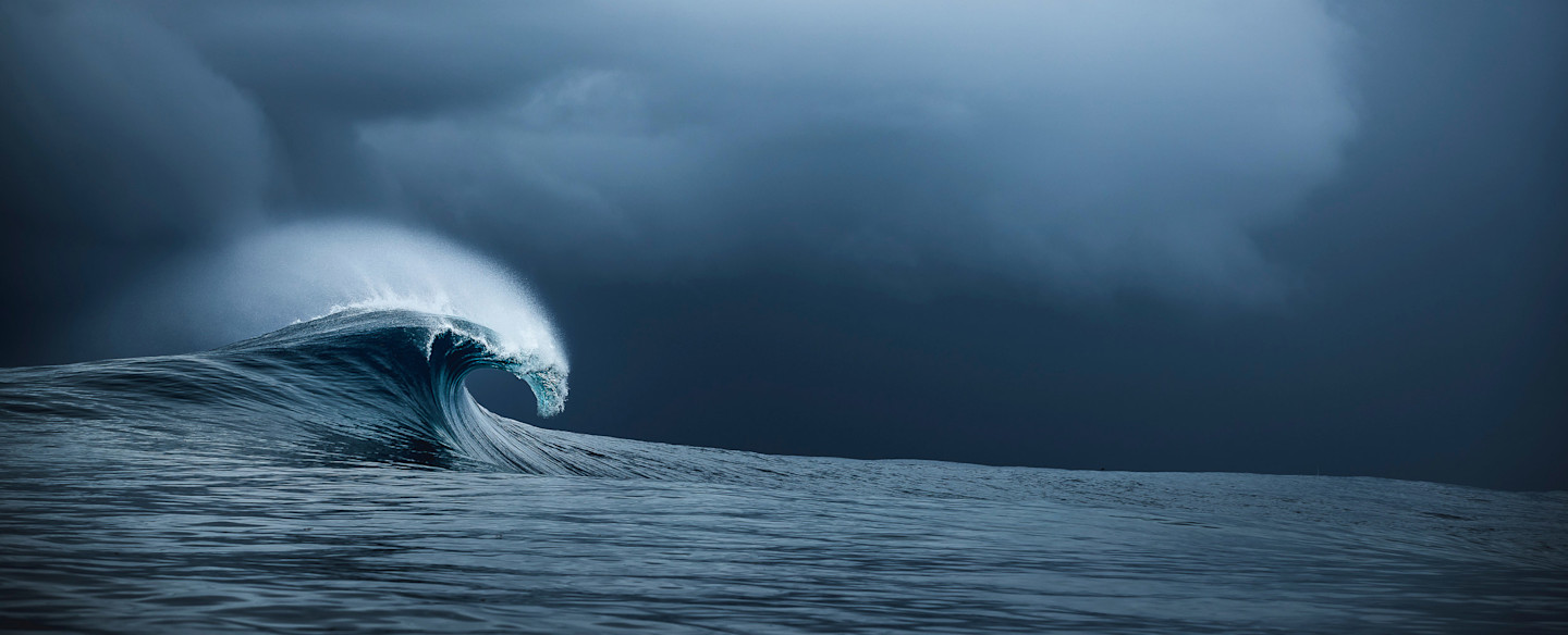 Ben now dedicates a lot of his time shooting Waves and Ocean images that are displayed in Art Galleries.
