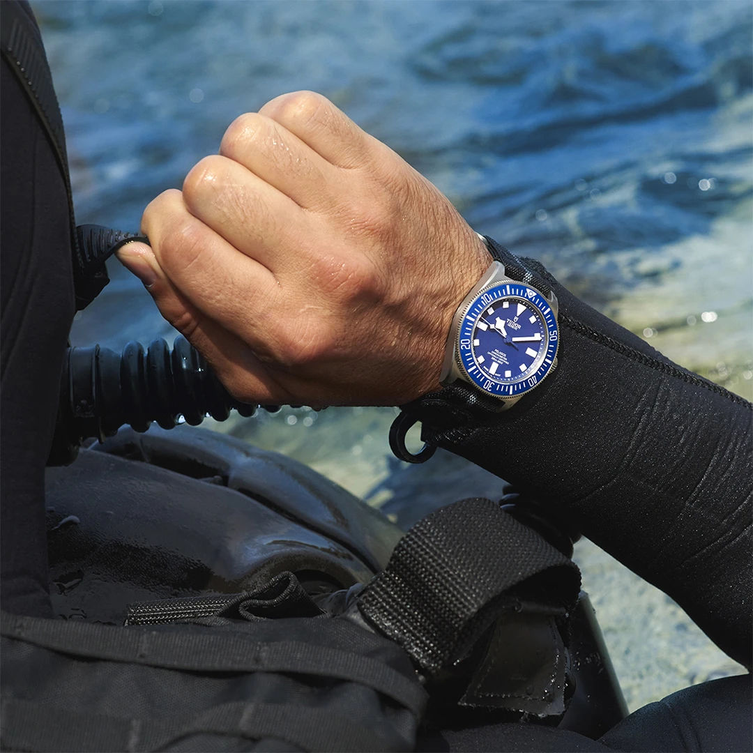 Breitling Super AVI