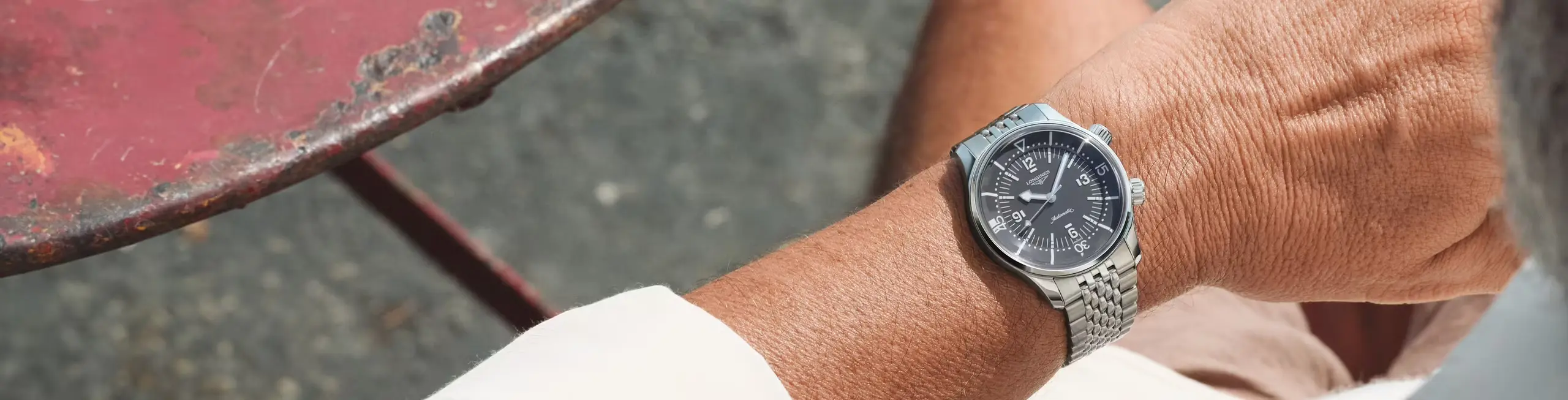 Banner Longines Legend Diver in grey dial L3