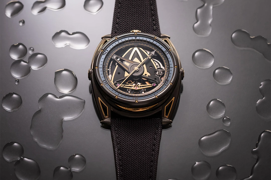 De Bethune in Black and Gold
