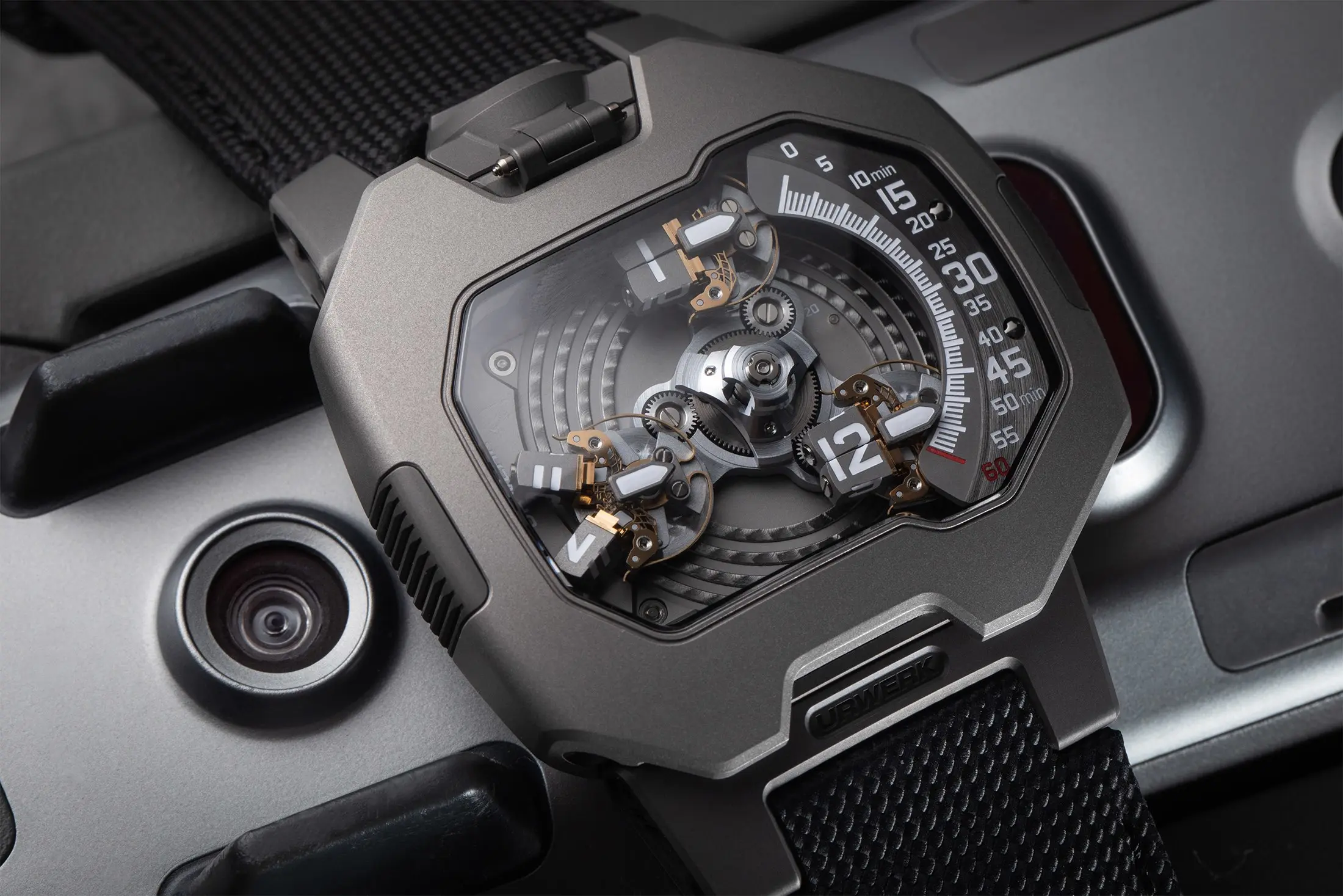 urwerk-thumbnail.jpg