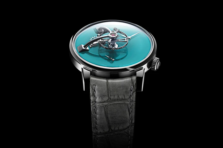 LM101 MB&F × H. Moser  Funky Blue fume dial