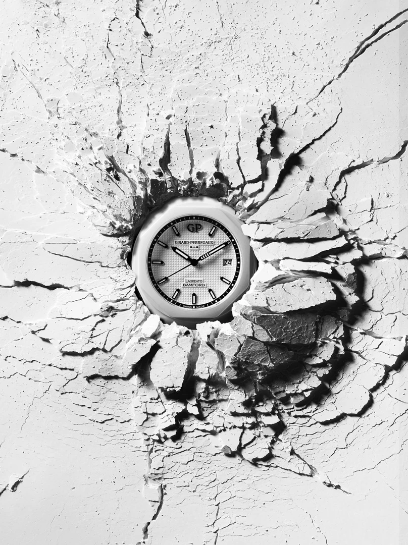 Girard-Perregaux Laureato Ghost