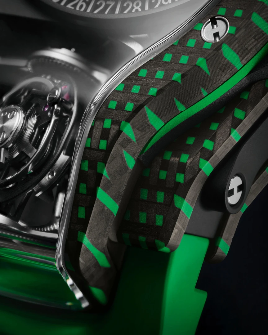 MP-09: New Coloured 3D Carbon and Its Tourbillon Bi-Axis