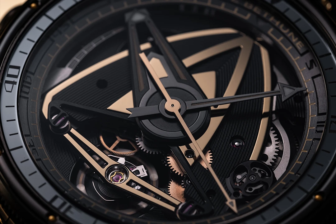 De Bethune in Black and Gold