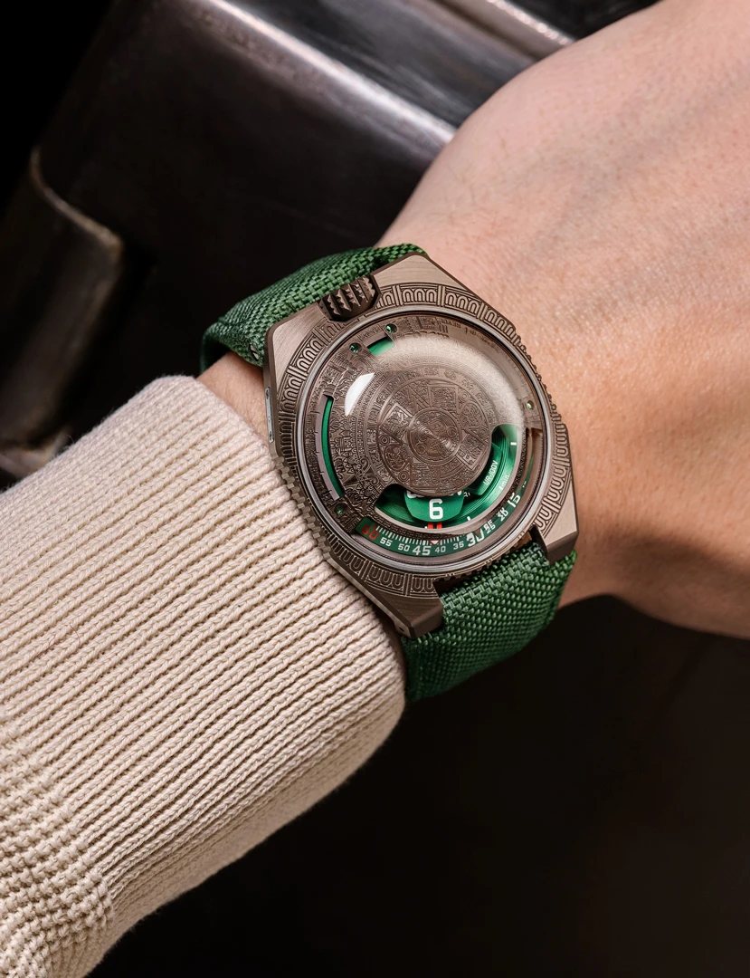 Urwerk Ur-100 v Time and Culture I