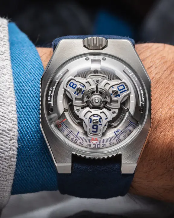 URWERK UR-100 Series