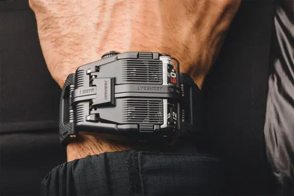 Urwerk's Ur-112 Aggregat Back to Black