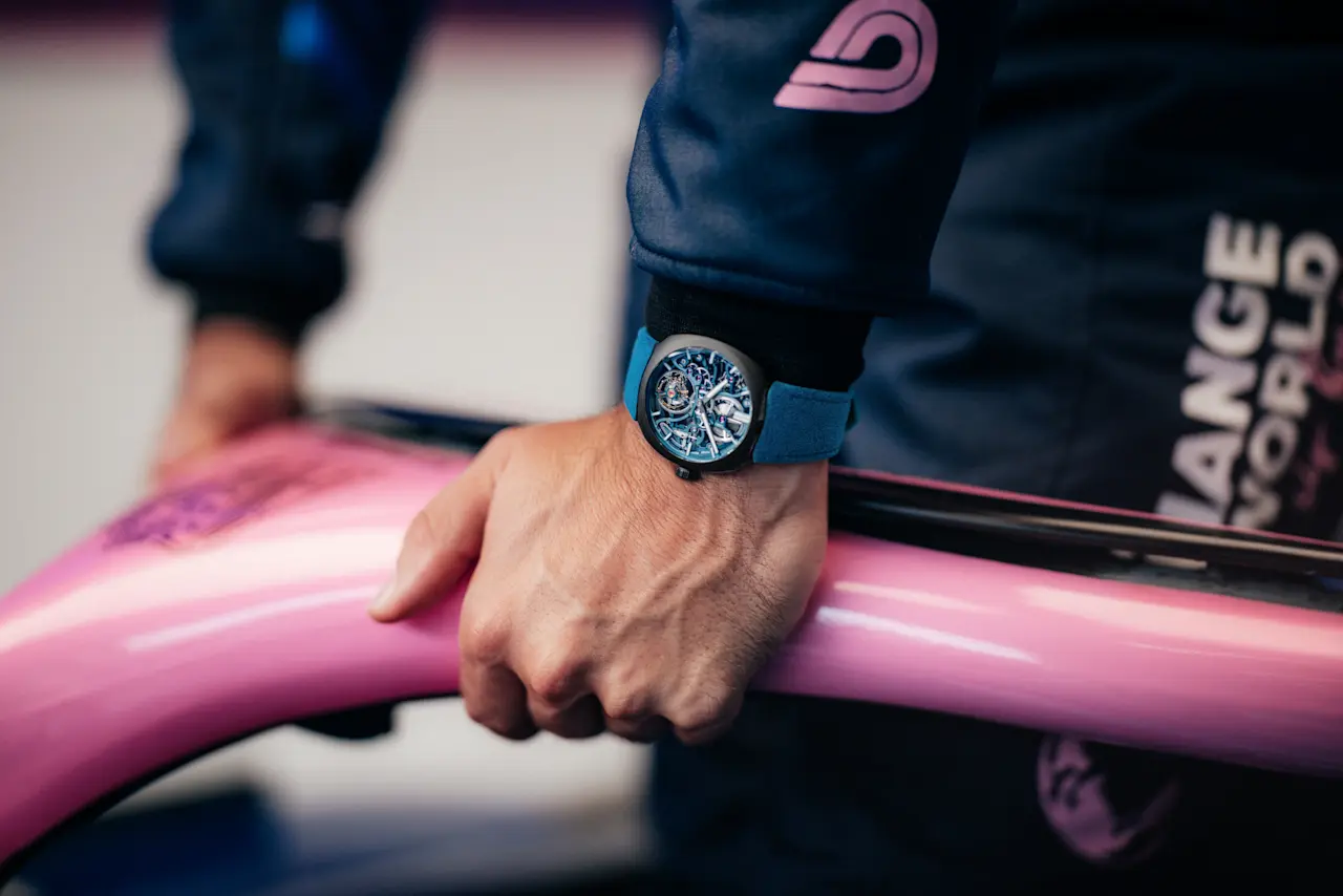 H. Moser & Cie Launch Third Collaborative Timepiece with Alpine Motorsports: The Streamliner Tourbillon Skeleton Ceramic Limited Edition - Thumbnail