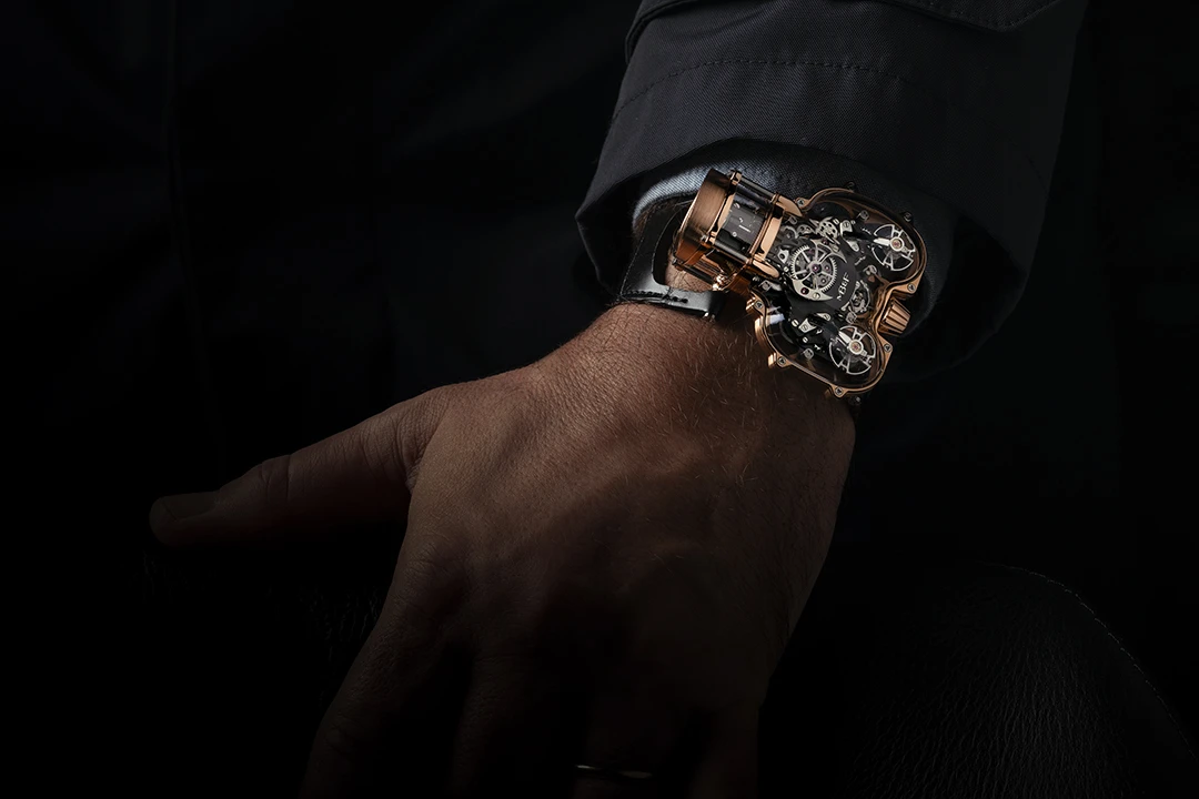MB&F Horological Machine N°9 ‘Sapphire Vision’