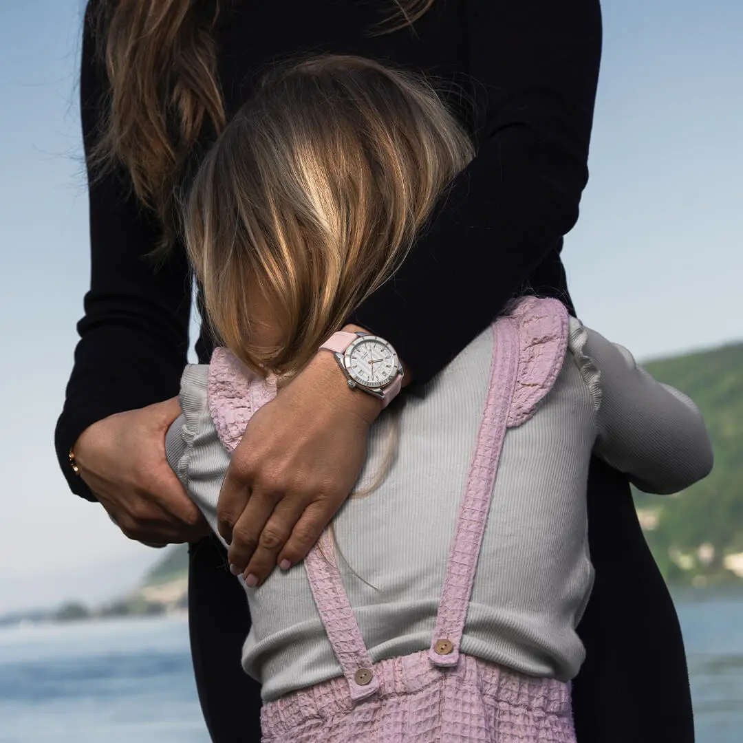 NORQAIN Adventure Sport 37mm Pink 1080x1080 1