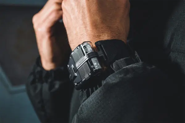 Urwerk's Ur-112 Aggregat Back to Black