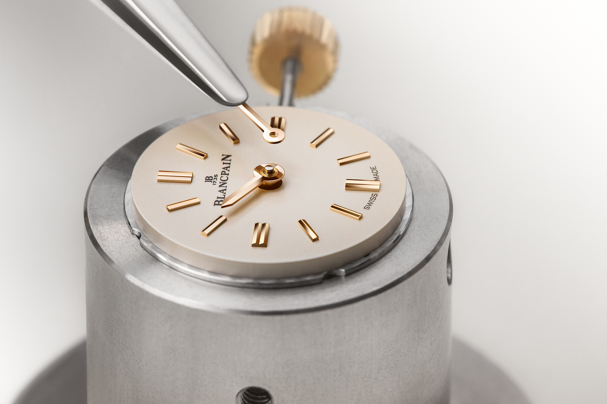 Blancpain Introduces the Lady B, a Mechanical Bubble to Wear on the Wrist- 4