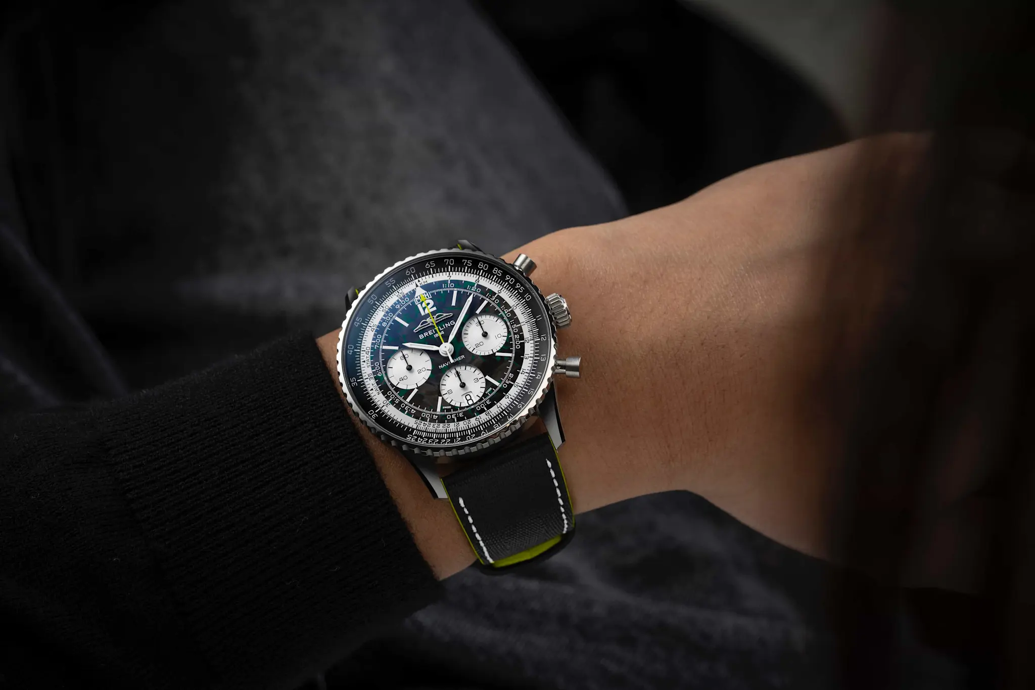 Breitling Unveils the Navitimer B01 Chronograph 43 Aston Martin Aramco Formula One Team - 7