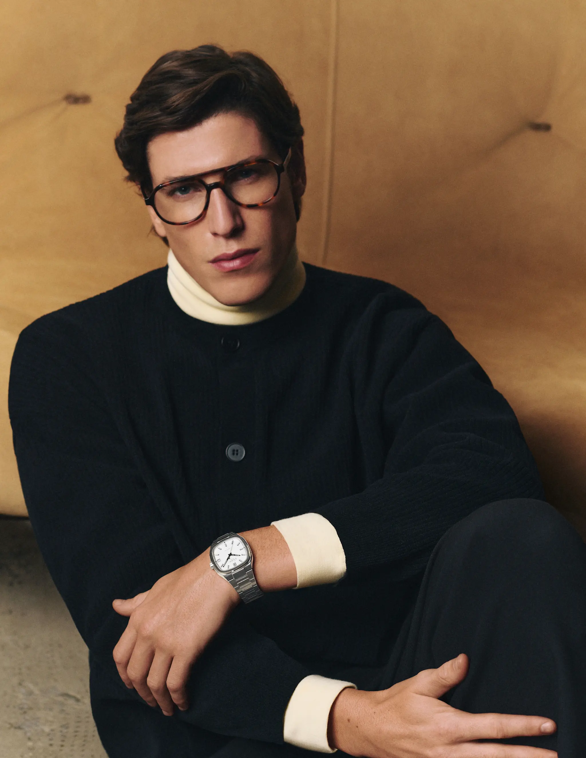 Glashütte Original presents a new line in the vintage collection that celebrates the magical charm of analogue: The 70s - 10