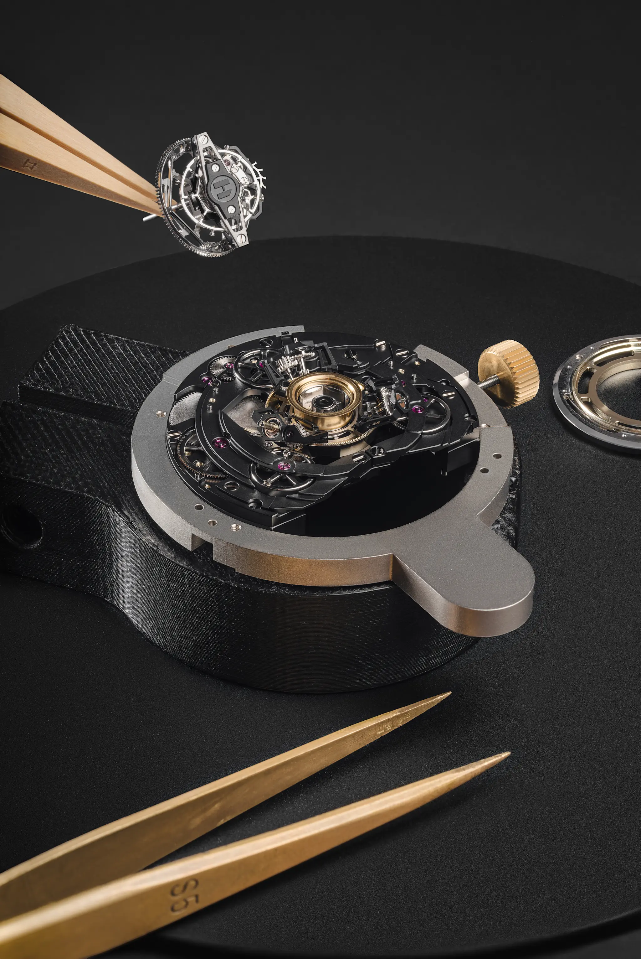 HYT BESPOKE ATELIER - 8