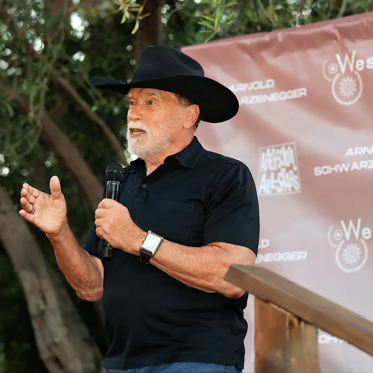 After-School All-Stars founder Governor Arnold Schwarzenegger 