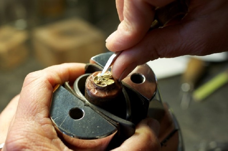  Each timepiece represents an adventure, with inspiration sometimes drawn from the fascinating mysteries of ancient Chinese, Japanese or Aztec civilisations. 