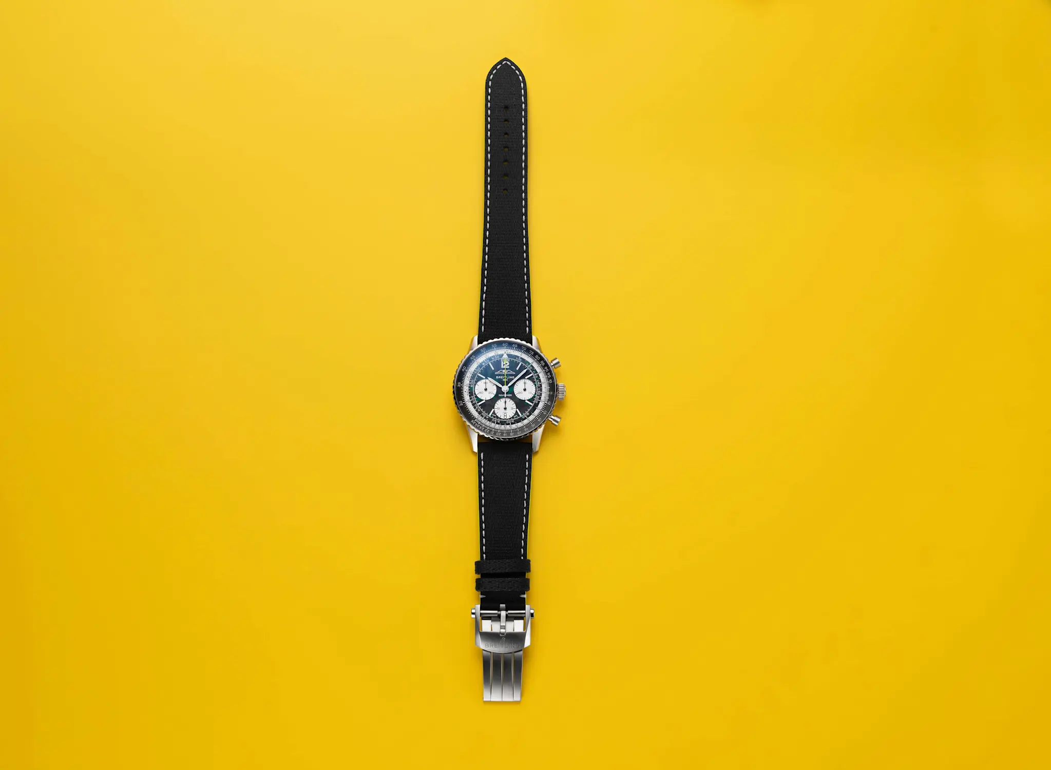 Breitling Unveils the Navitimer B01 Chronograph 43 Aston Martin Aramco Formula One Team - 4