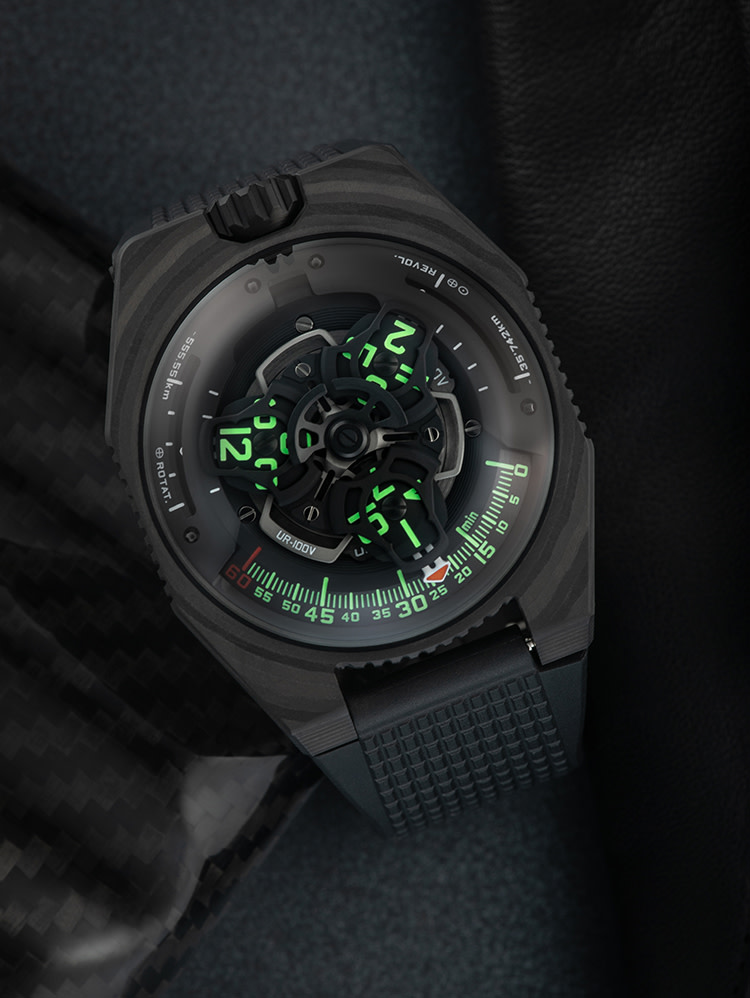 Urwerk Ur-100 v In Carbon