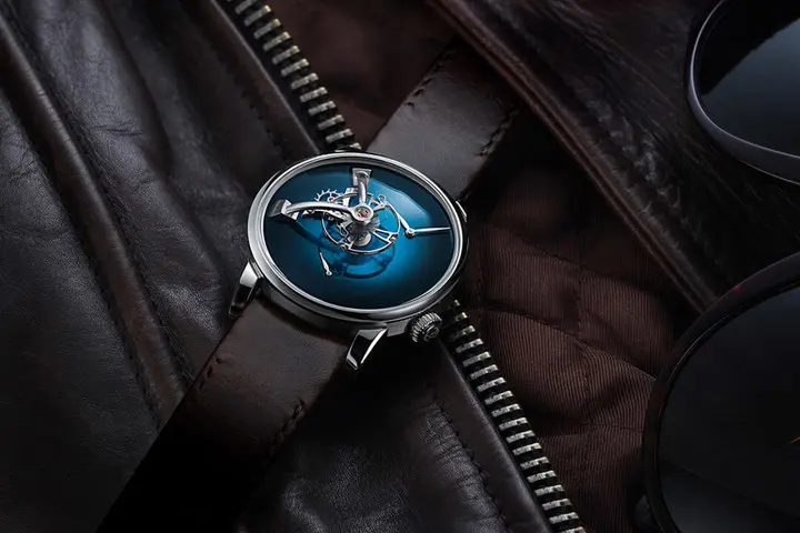 LM101 MB&F × H. Moser  Funky Blue fume dial