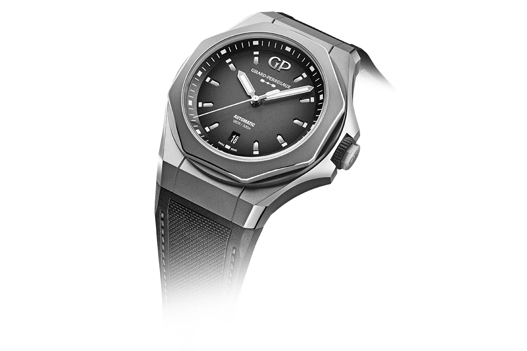 Girard-Perregaux Laureato Absolute Ti 230