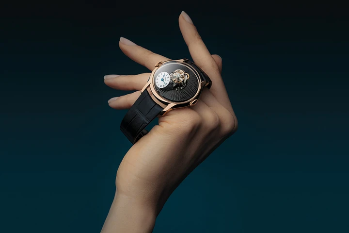 MB&F Legacy Machine FlyingT 18k red gold case with black guilloché dial (Night)