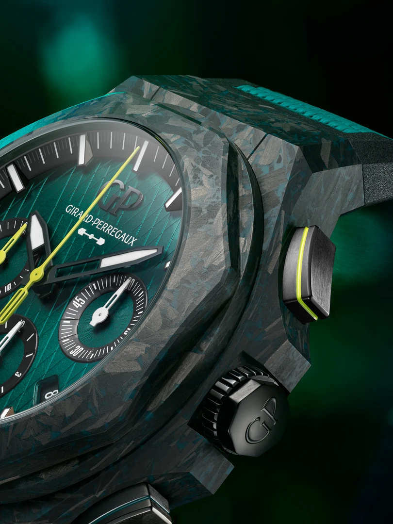 Girard-Perregaux Laureato Absolute Chronograph Aston Mart in F1 Edition