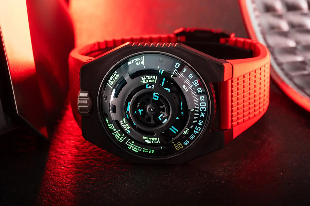 urwerk-the-ur-100v-lightspeed-thumbnail.jpg
