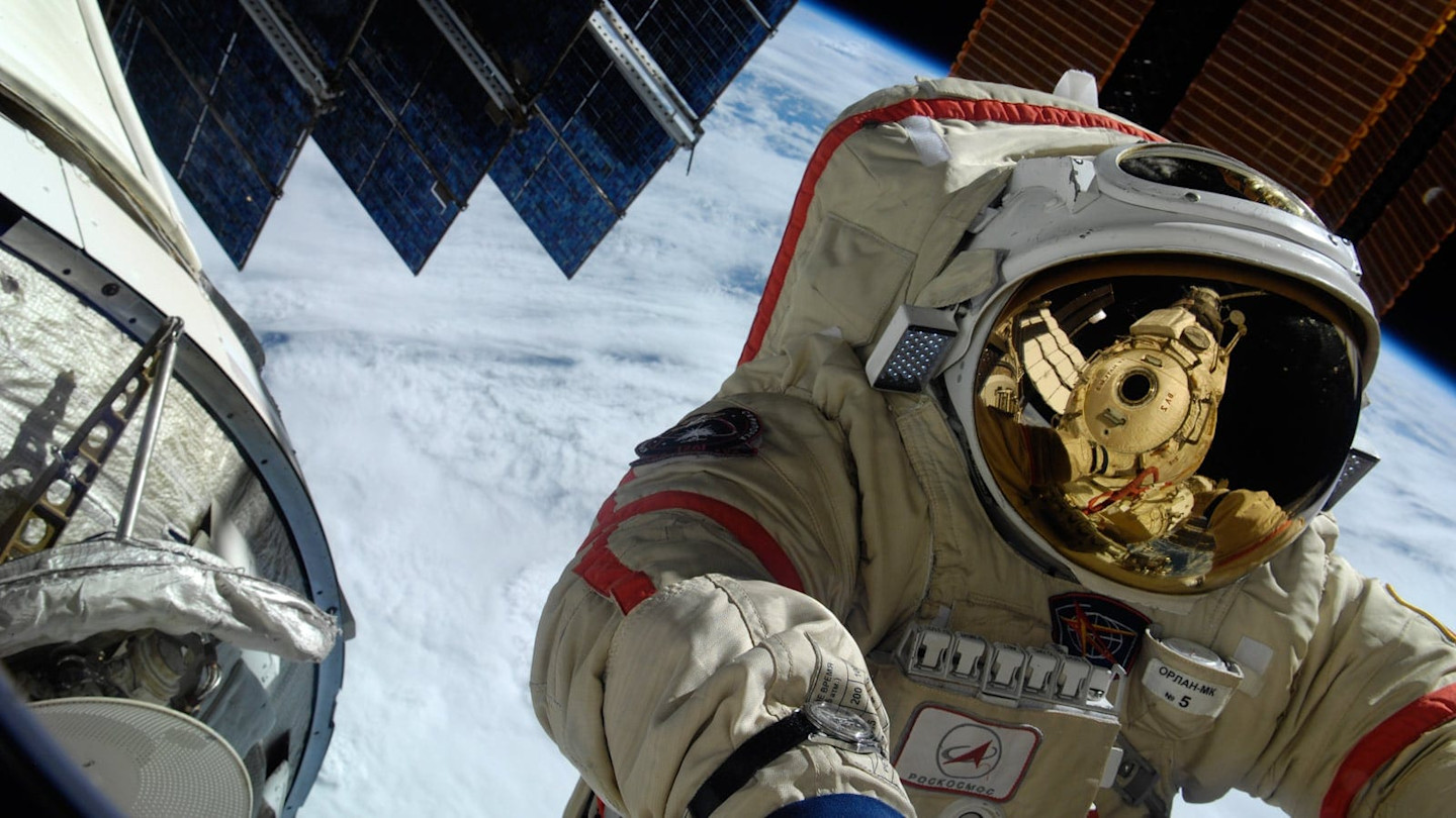 Omega Speedmaster Dark Side of the Moon