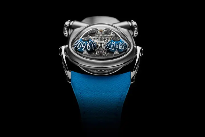 MB&F Horological Machine N°10 ‘Bulldog’ grade 5 titanium body with blue “eyes”