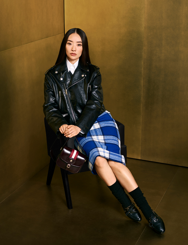 バリー公式オンラインストア：ラグジュアリーシューズ、バッグ