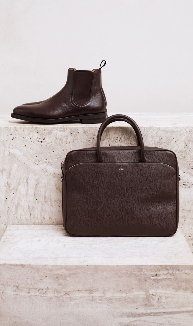 バリー スクライブ：メンズドレスシューズ、レザーバッグ、バック