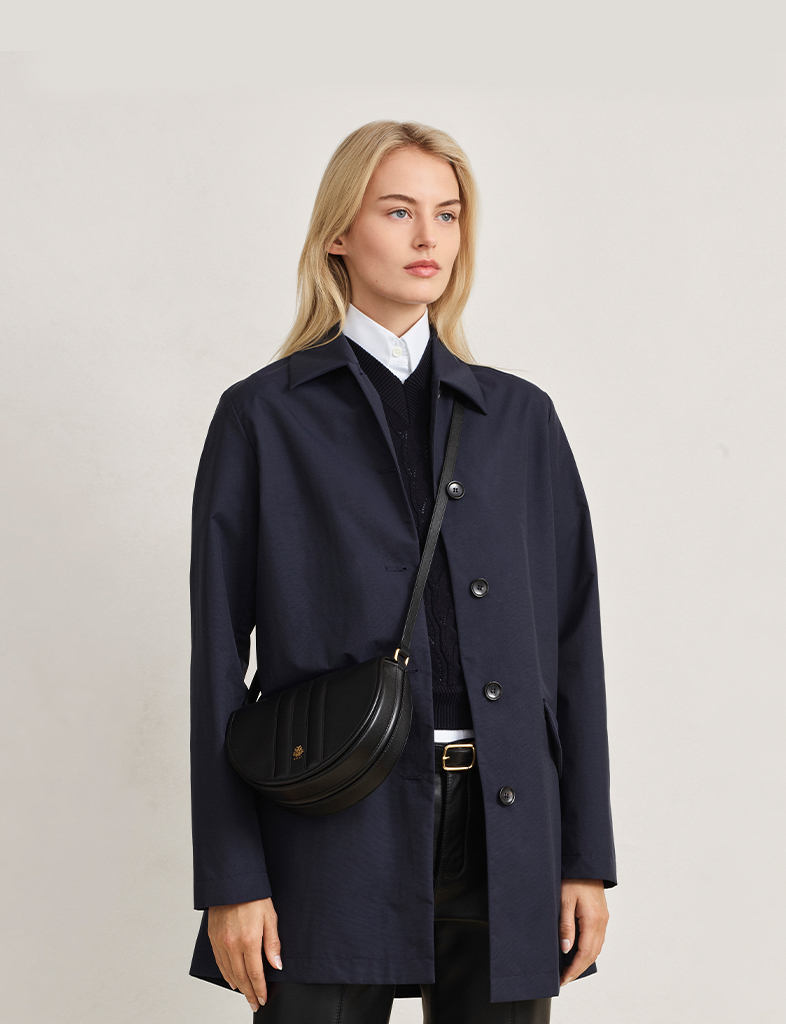 バリー公式オンラインストア：ラグジュアリーシューズ、バッグ、レディ