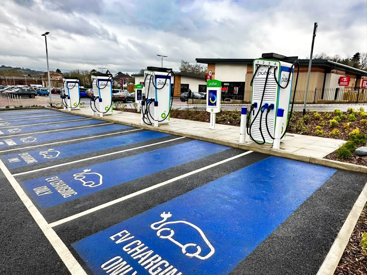 Discover high-speed charging in Macclesfield