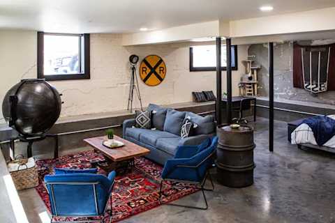 Expansive and Inviting 2 Bed Near Downtown