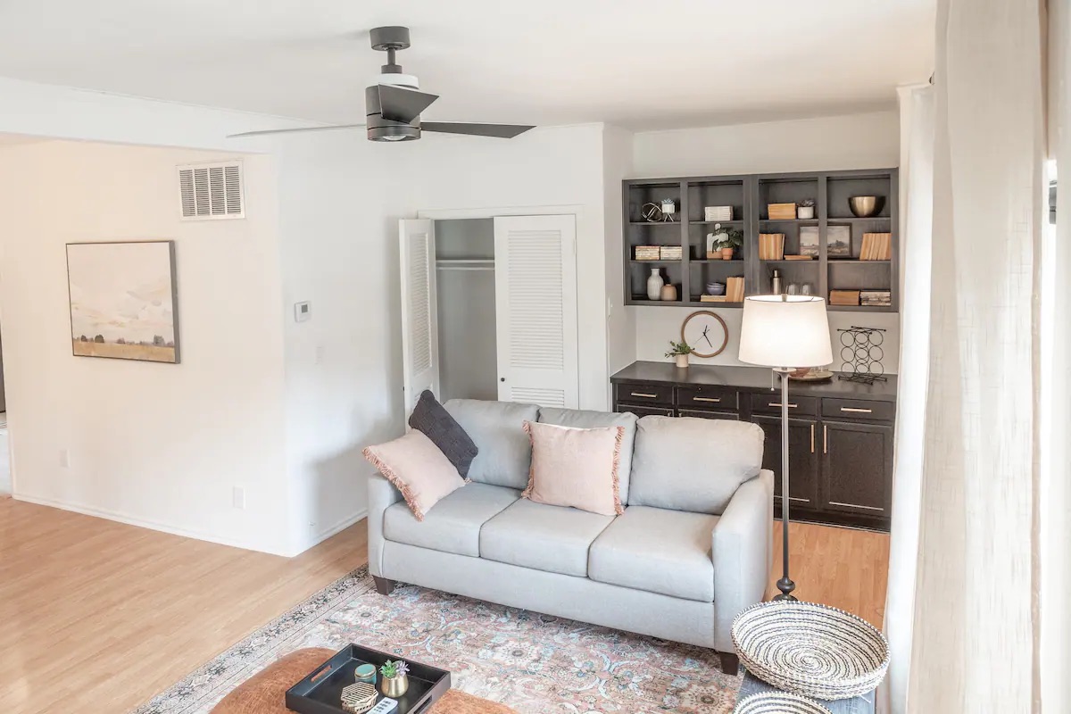 location image11