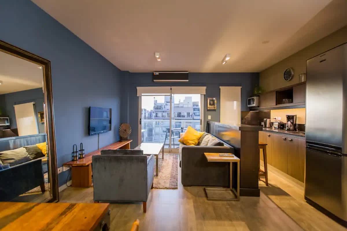 Stylish 1br with a View